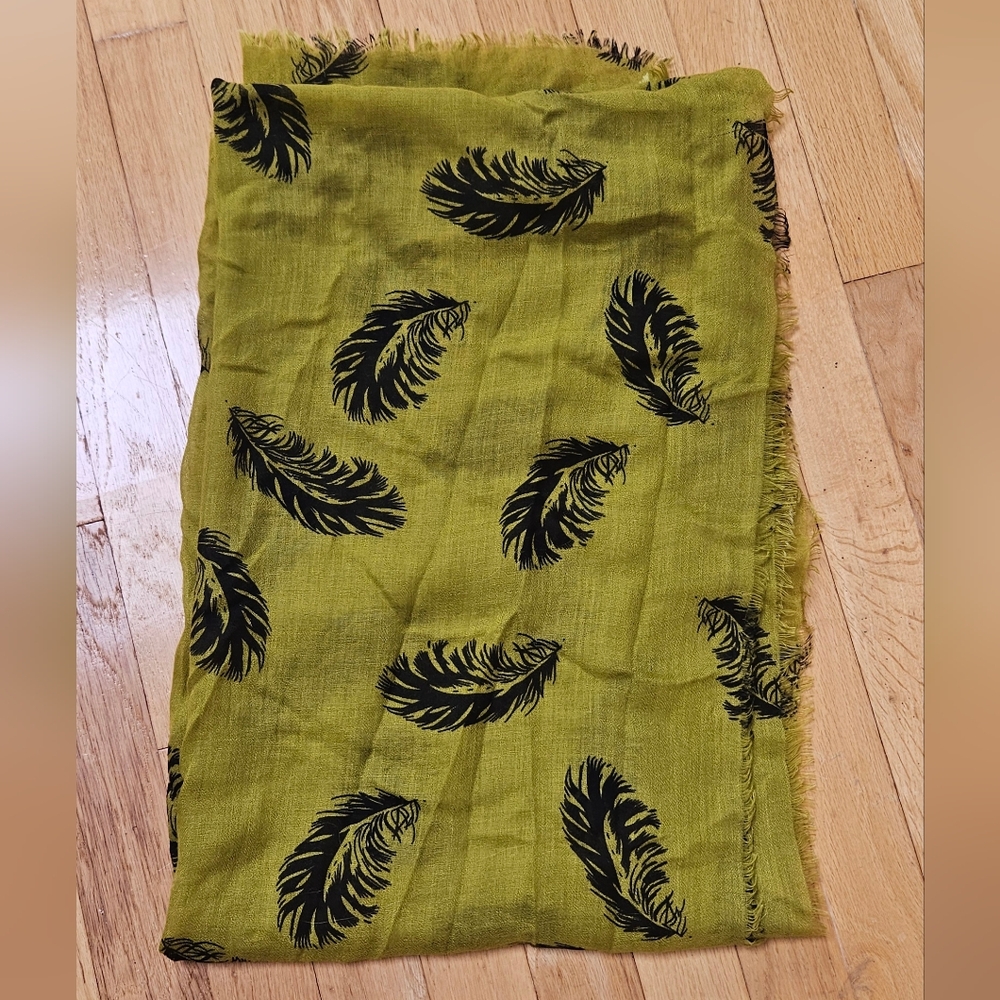 Green Scarf with Black Feather Print